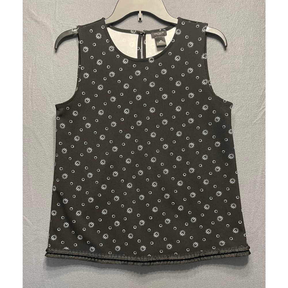 Ann Tayor sleeveless black top with white floral print sz XS academia cottage‎